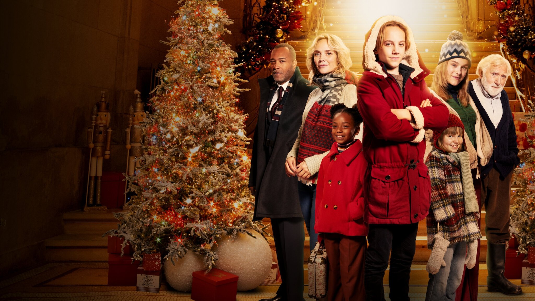 The Claus Family 2 Poster