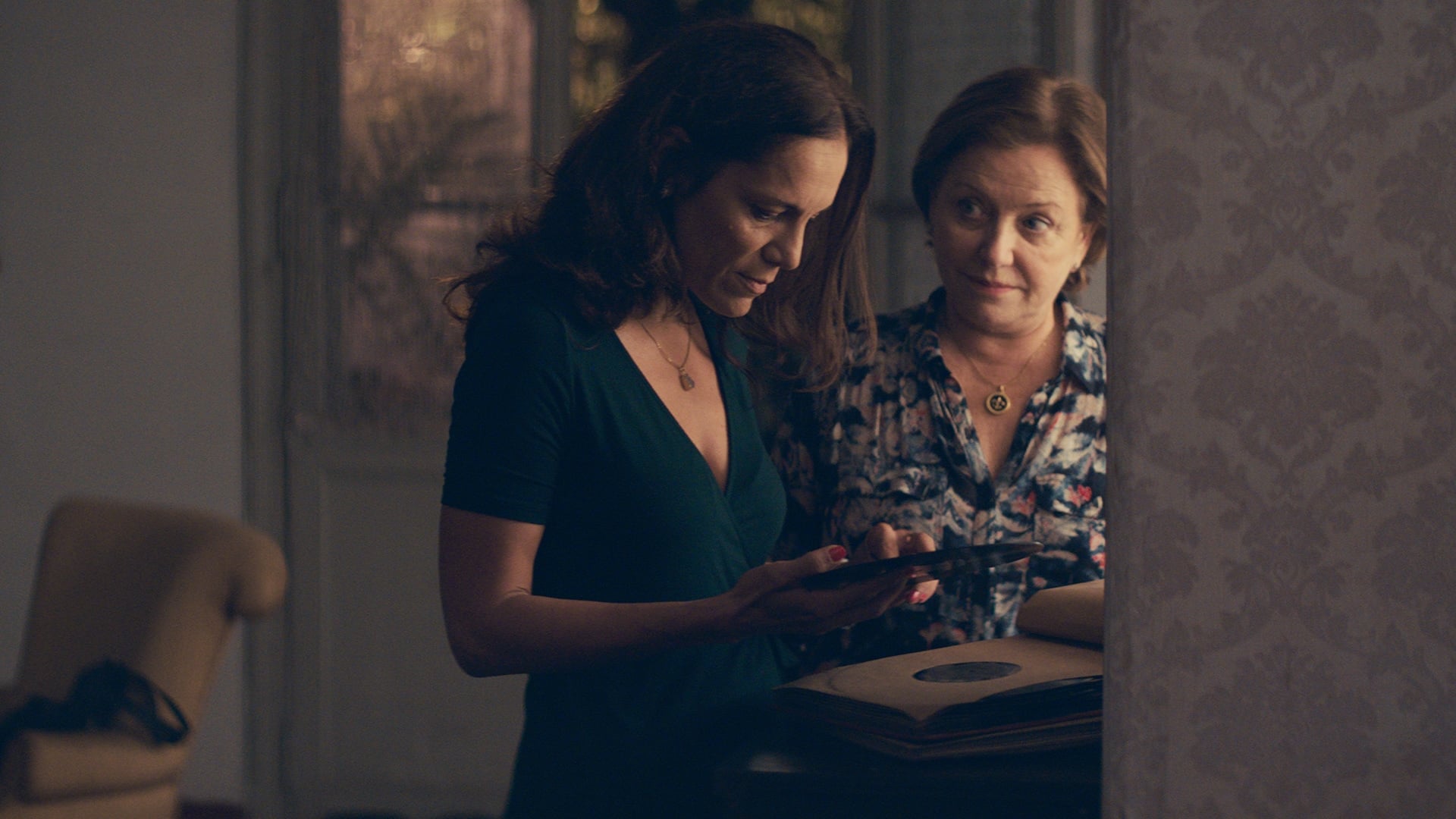 The Heiresses Poster