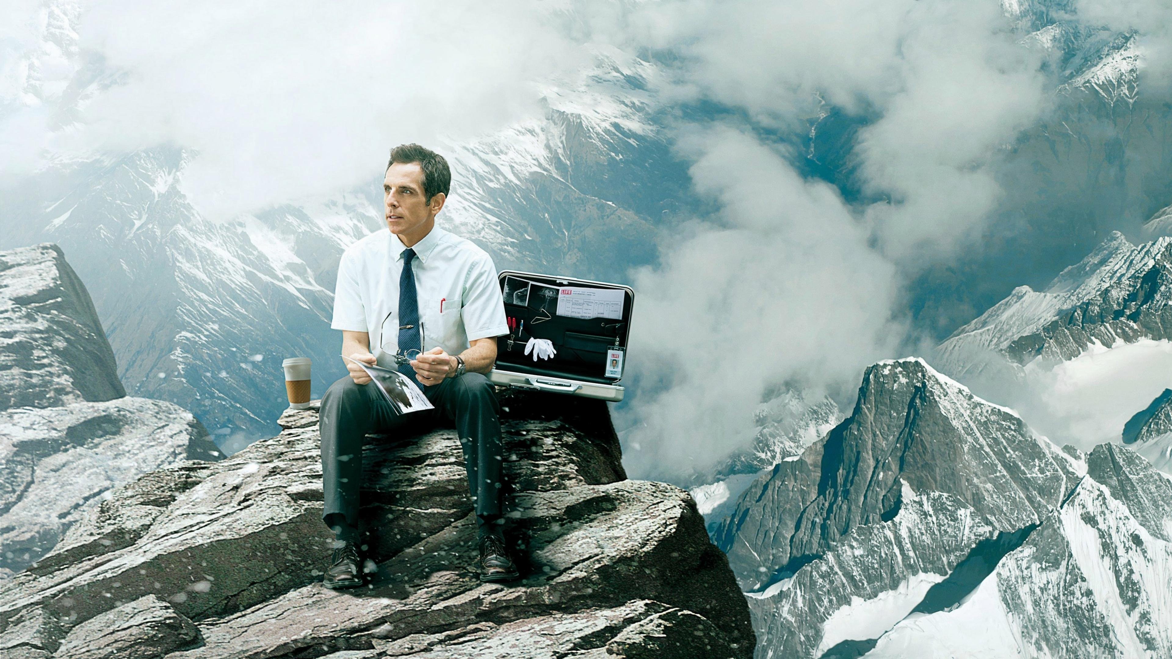 The Secret Life of Walter Mitty Poster