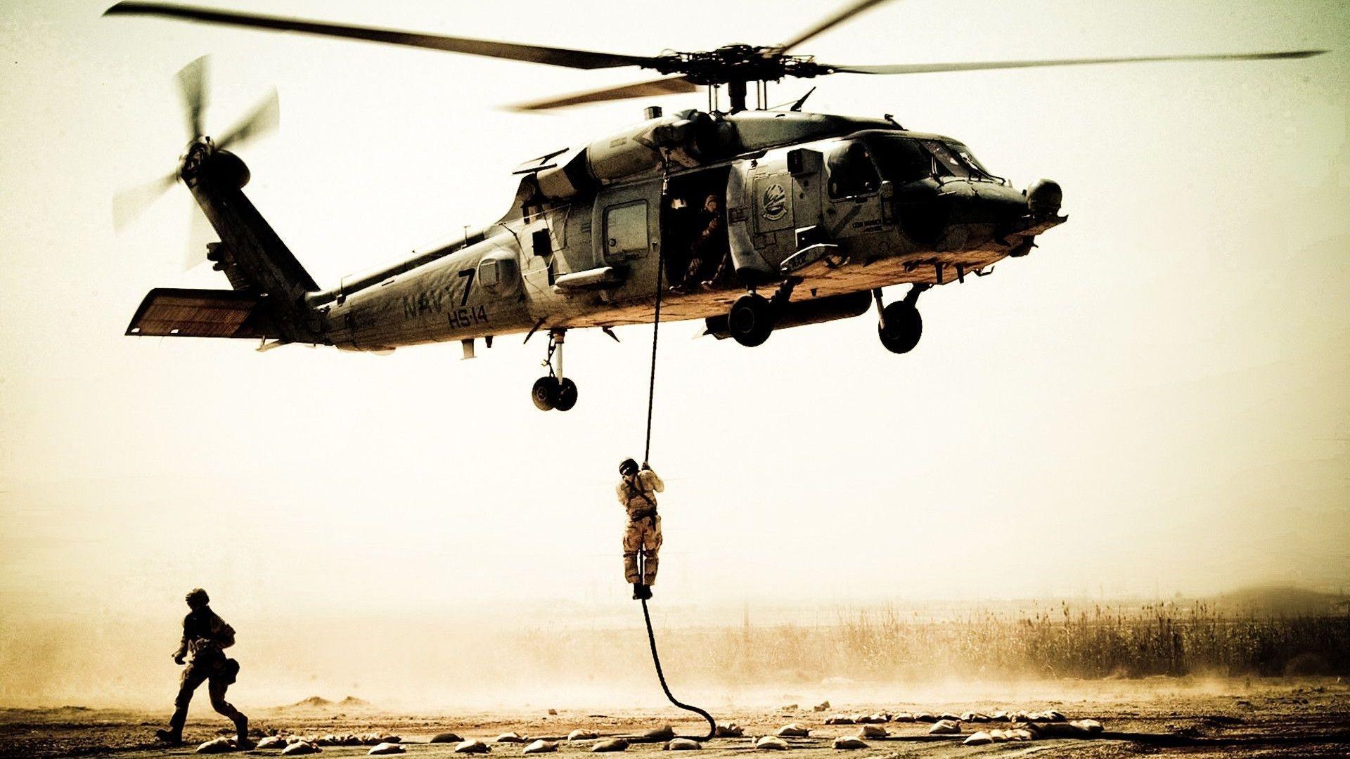 Black Hawk Down Poster