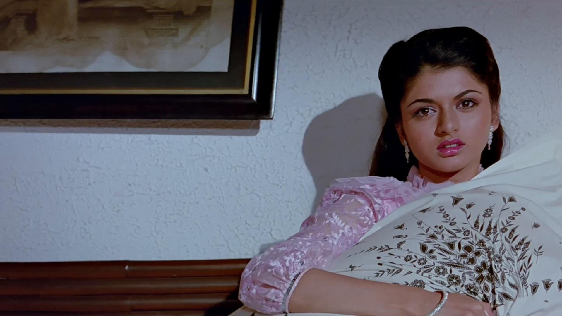 Maine Pyar Kiya Poster