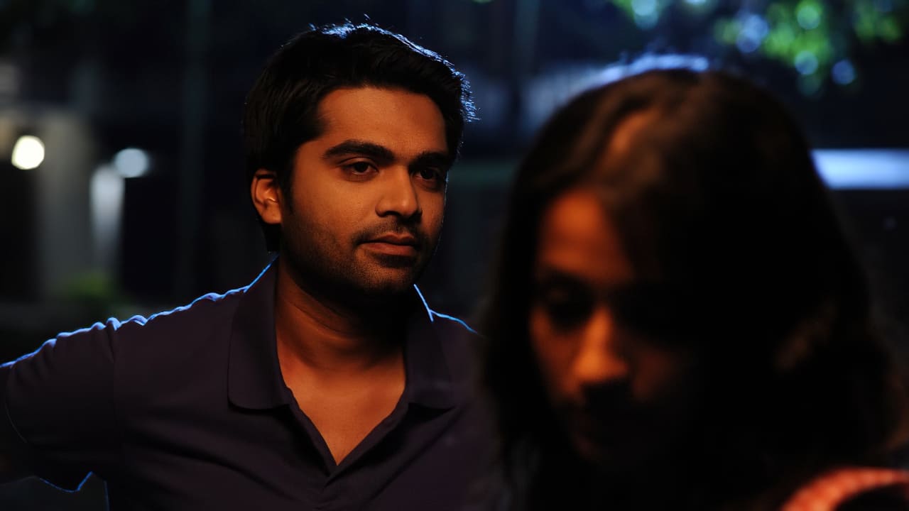 Vinnaithaandi Varuvaayaa Poster