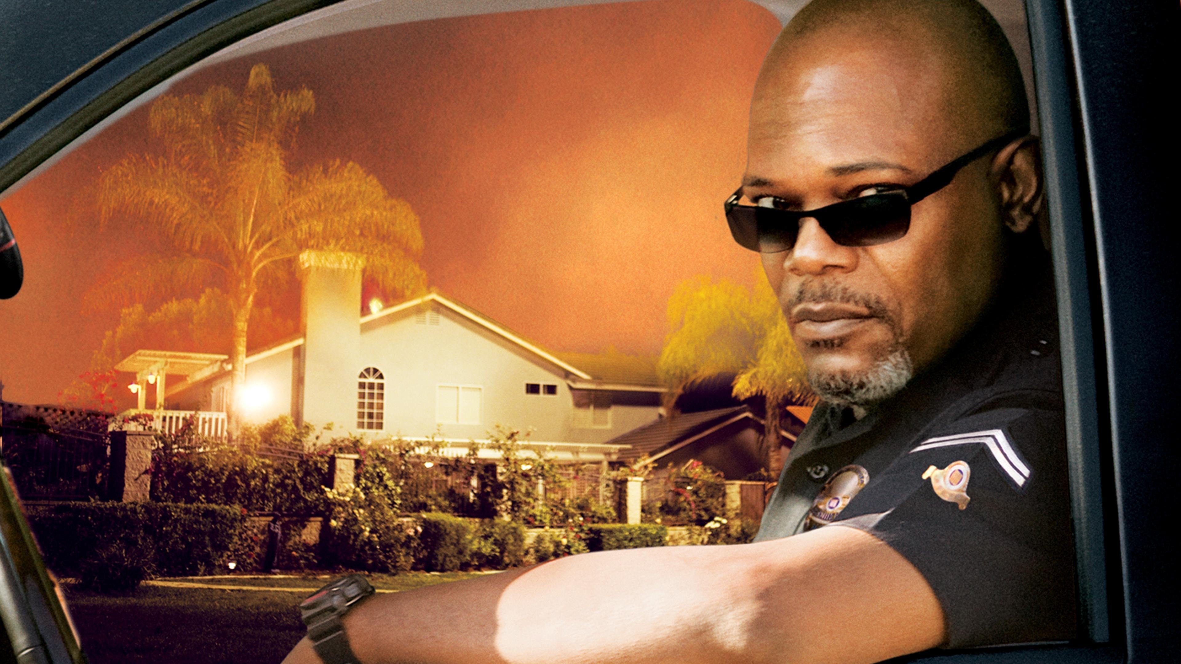 Lakeview Terrace Poster