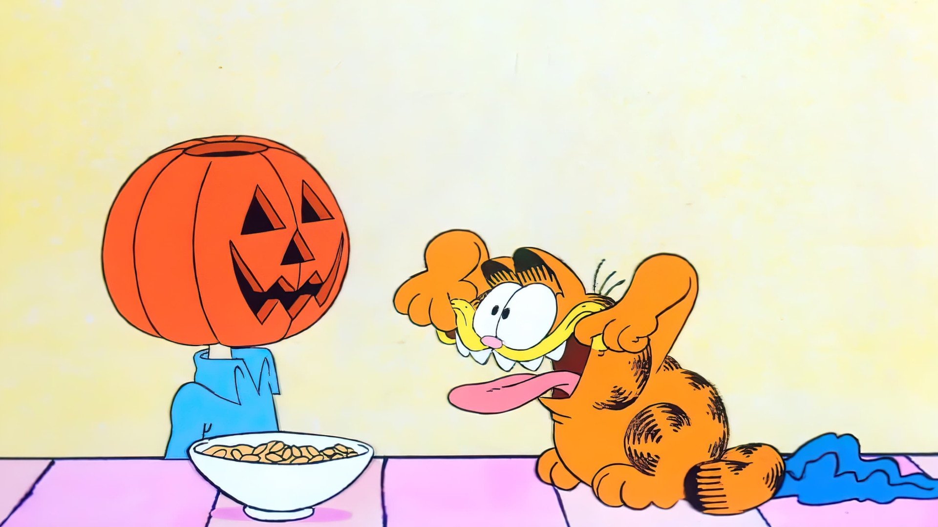 Garfield in Disguise Poster