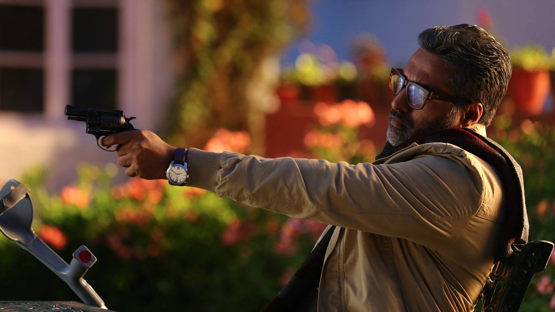 Dhuruvangal Pathinaaru Poster