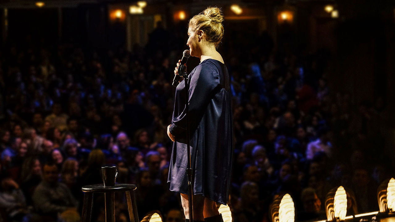 Amy Schumer: Growing Poster
