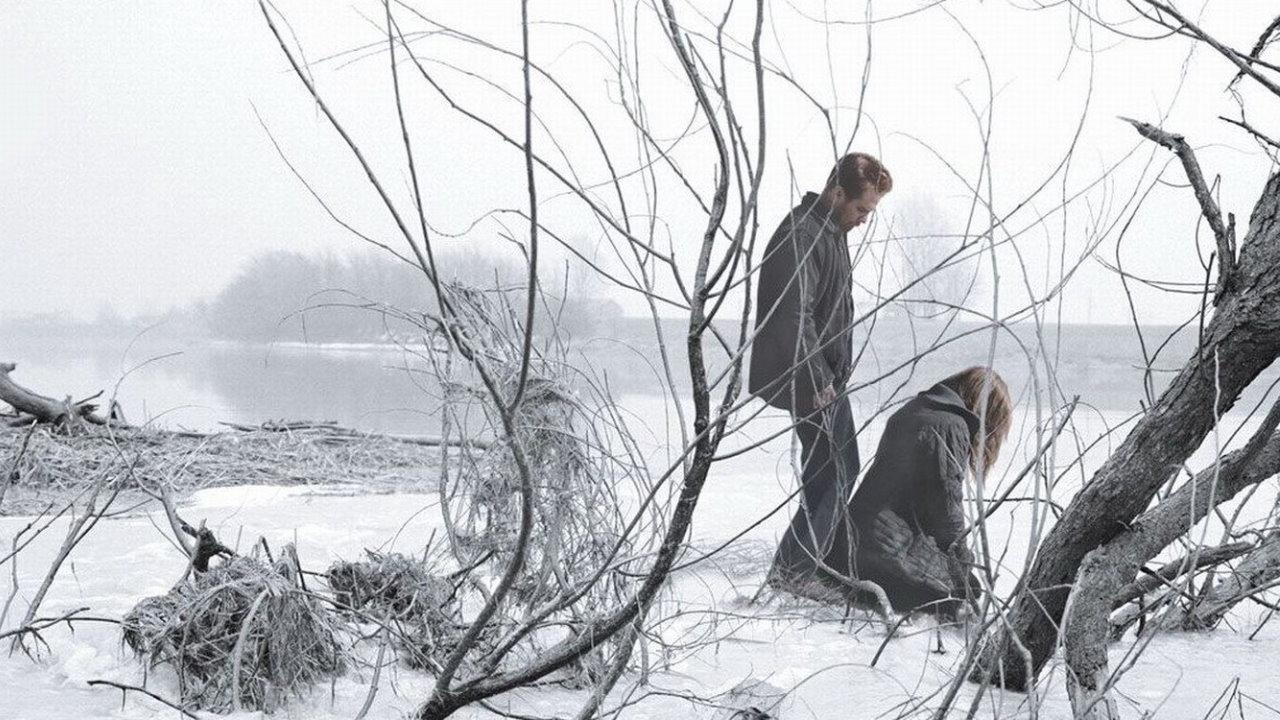 Snow Angels Poster